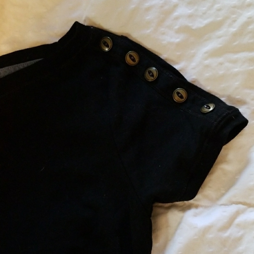 Shirt - Picture 4 of 5